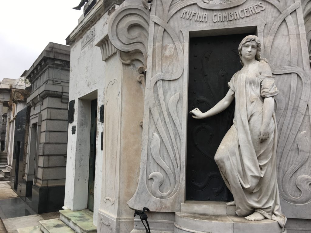 Cementerio La Recoleta - Rufina Cambaceres