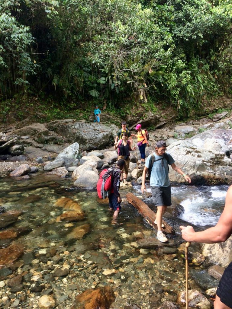 Trek Ciudad Perdida - Flussüberquerung